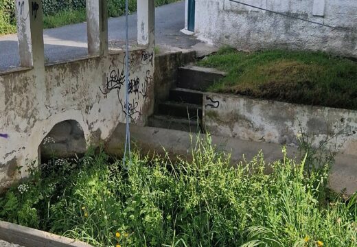 O PP de Culleredo esixe ao Goberno Local a Limpeza do Río Laxe e a recuperación dunha fonte centenaria